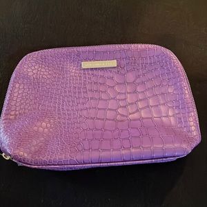 New!  Rodan + Fields Cosmetics Bag